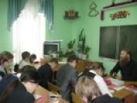 Классный час с батюшкой